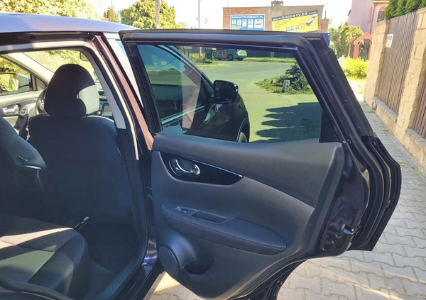 Nissan Qashqai cena 47900 przebieg: 128732, rok produkcji 2014 z Warszawa małe 742